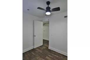 9740 SW 51st Ave, Portland, OR 97219 - Photo 18