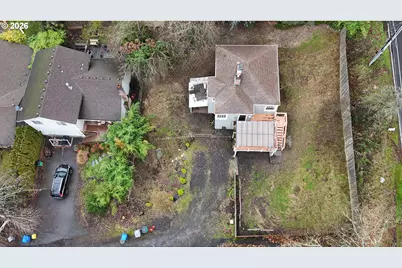 9740 SW 51st Ave, Portland, OR 97219 - Photo 40