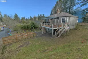 9740 SW 51st Ave, Portland, OR 97219 - Photo 1