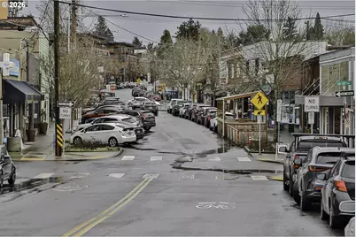 9740 SW 51st Ave, Portland, OR 97219 - Photo 40