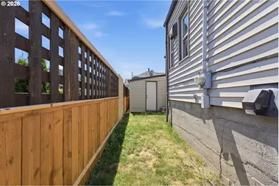 320 High St, Oregon City, OR 97045 - Photo 24