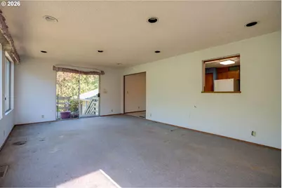 1815 NE Orchard Ave, McMinnville, OR 97128 - Photo 12