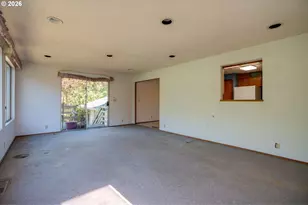 1815 NE Orchard Ave, McMinnville, OR 97128 - Photo 12