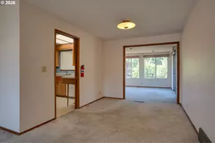 1815 NE Orchard Ave, McMinnville, OR 97128 - Photo 6