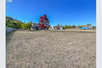 180 Twin Springs Ln, Roseburg, OR 97470 - Photo 46