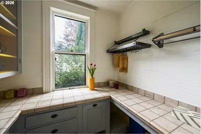 2002 NE 13th Ave, Portland, OR 97212 - Photo 18