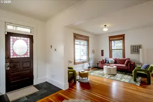 2002 NE 13th Ave, Portland, OR 97212 - Photo 2