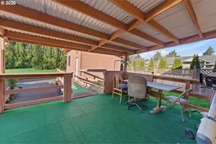 833 SE 151st Ave, Portland, OR 97233 - Photo 36