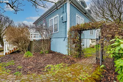 656 Davidson Ave, Woodland, WA 98674 - Photo 22