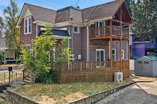 3954 SE Taylor St, Portland, OR 97214 - Photo 4