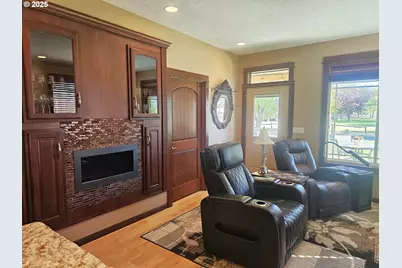 6481 SW Wren St, Culver, OR 97734 - Photo 16