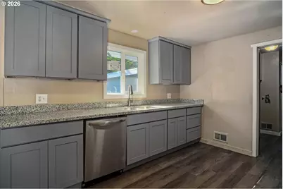 2806 Livingston Sta, Salem, OR 97301 - Photo 6