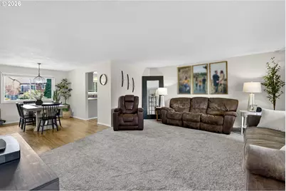1800 NE 159th Ave, Portland, OR 97230 - Photo 4