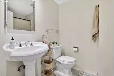 1800 NE 159th Ave, Portland, OR 97230 - Photo 18