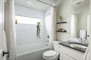4427 NE Prescott St, Portland, OR 97218 - Photo 22