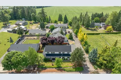 721 S Park St, Carlton, OR 97111 - Photo 14