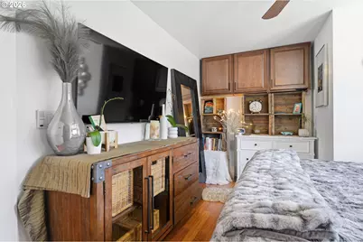 209 N Bridgeton Rd, Portland, OR 97217 - Photo 20