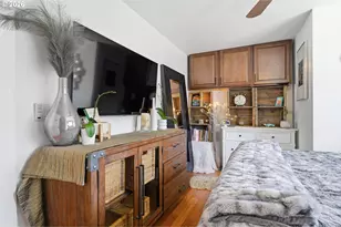 209 N Bridgeton Rd, Portland, OR 97217 - Photo 20