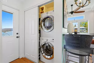 209 N Bridgeton Rd, Portland, OR 97217 - Photo 14