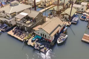 209 N Bridgeton Rd, Portland, OR 97217 - Photo 38