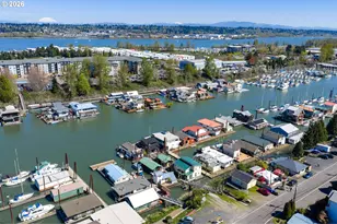 209 N Bridgeton Rd, Portland, OR 97217 - Photo 36