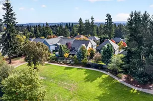2288 Rogue Way, West Linn, OR 97068 - Photo 40