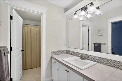 2288 Rogue Way, West Linn, OR 97068 - Photo 28