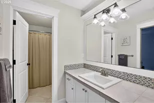 2288 Rogue Way, West Linn, OR 97068 - Photo 28