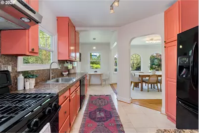 2833 NE 33rd Ave, Portland, OR 97212 - Photo 12