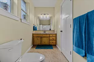 216 NW 24th St, Battle Ground, WA 98604 - Photo 26