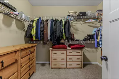 216 NW 24th St, Battle Ground, WA 98604 - Photo 16