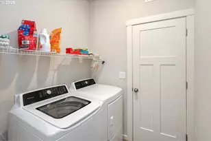 2432 W 15th Ave, Junction City, OR 97448 - Photo 32
