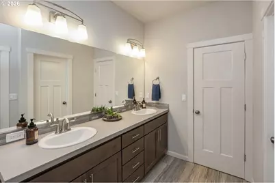2432 W 15th Ave, Junction City, OR 97448 - Photo 22