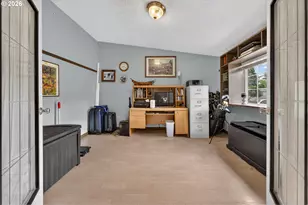 310 Pitney Ln, Junction City, OR 97448 - Photo 20