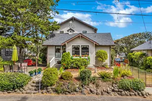 440 13th Ave, Seaside, OR 97138 - Photo 2