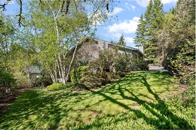 5745 SW Gaines Ct, Portland, OR 97221 - Photo 44