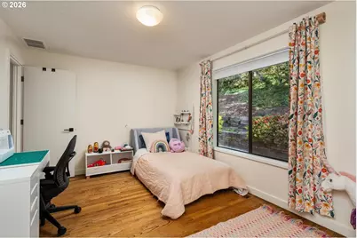 5745 SW Gaines Ct, Portland, OR 97221 - Photo 30