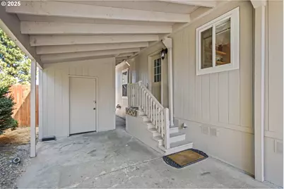 1000 S McKern Ct #85, Newberg, OR 97132 - Photo 2