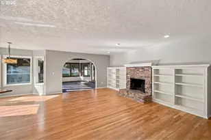 13750 SW Hiteon Dr, Beaverton, OR 97008 - Photo 18