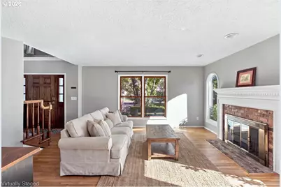 13750 SW Hiteon Dr, Beaverton, OR 97008 - Photo 12
