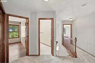 13750 SW Hiteon Dr, Beaverton, OR 97008 - Photo 26