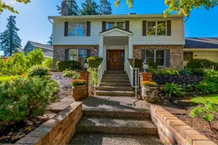 13750 SW Hiteon Dr, Beaverton, OR 97008 - Photo 4