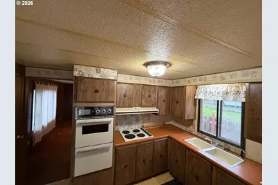 217 Main St, Wishram, WA 98673 - Photo 8