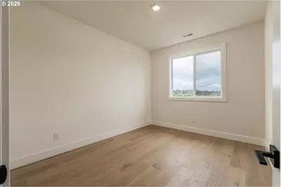154 E Airedale Ave, La Center, WA 98629 - Photo 36