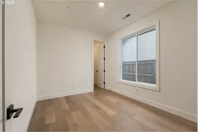 154 E Airedale Ave, La Center, WA 98629 - Photo 26