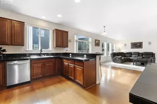 3468 SE Silver Fox Ave, Hillsboro, OR 97123 - Photo 14