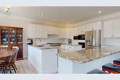 861 Jodee Ln, Brookings, OR 97415 - Photo 10