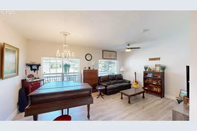861 Jodee Ln, Brookings, OR 97415 - Photo 18