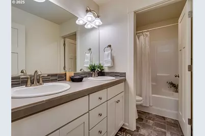 19973 SW 62nd Ter, Tualatin, OR 97062 - Photo 18