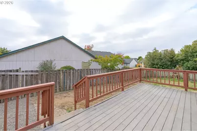 822 Monroe St, Lafayette, OR 97127 - Photo 38